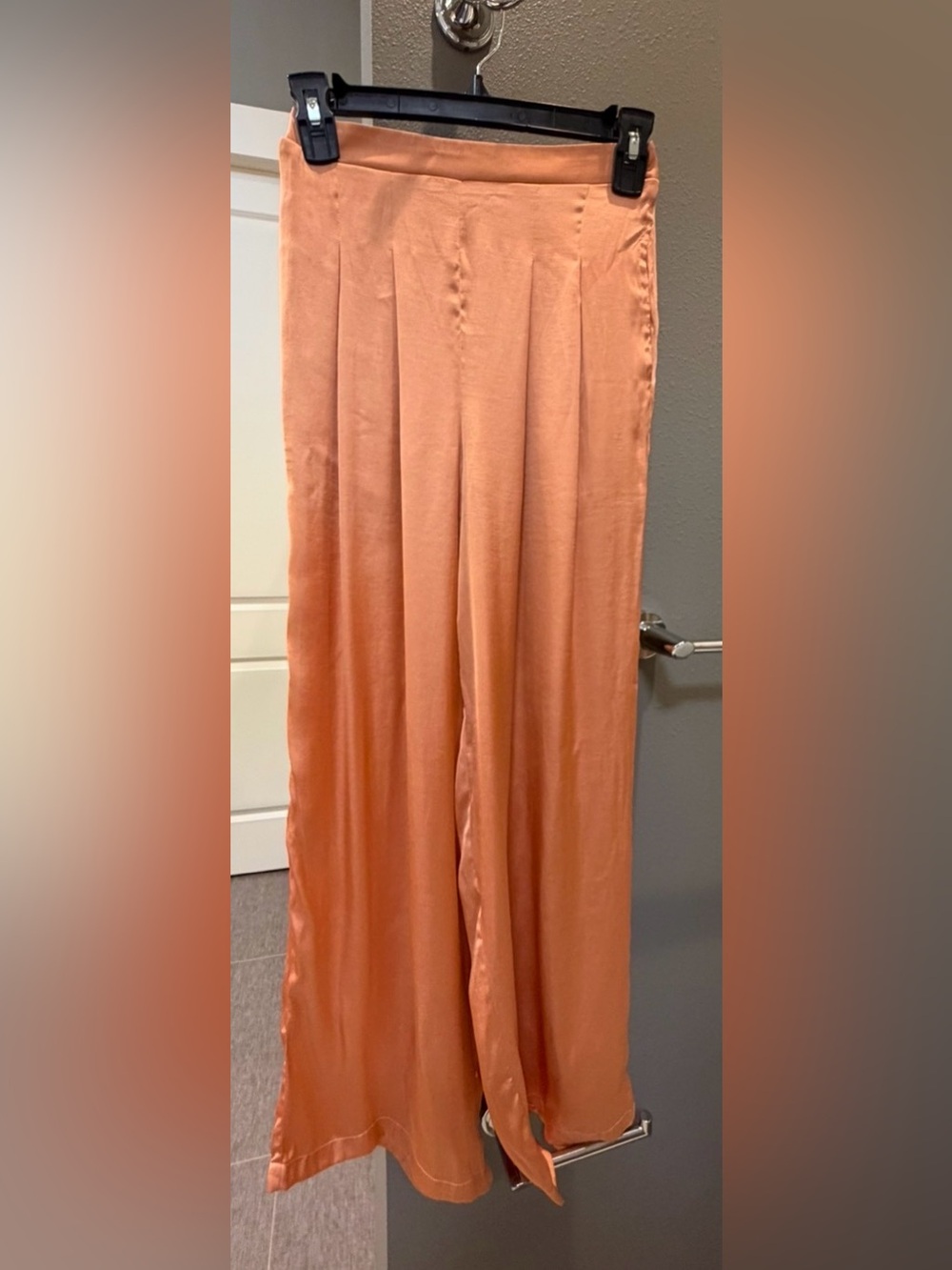 Sincerely Jules Peach Satin Wide-Leg Pants